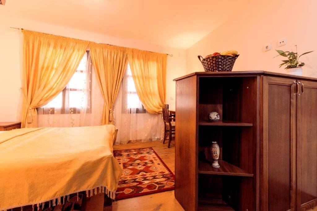 Downtown Rooms Ni Eksteriør bilde