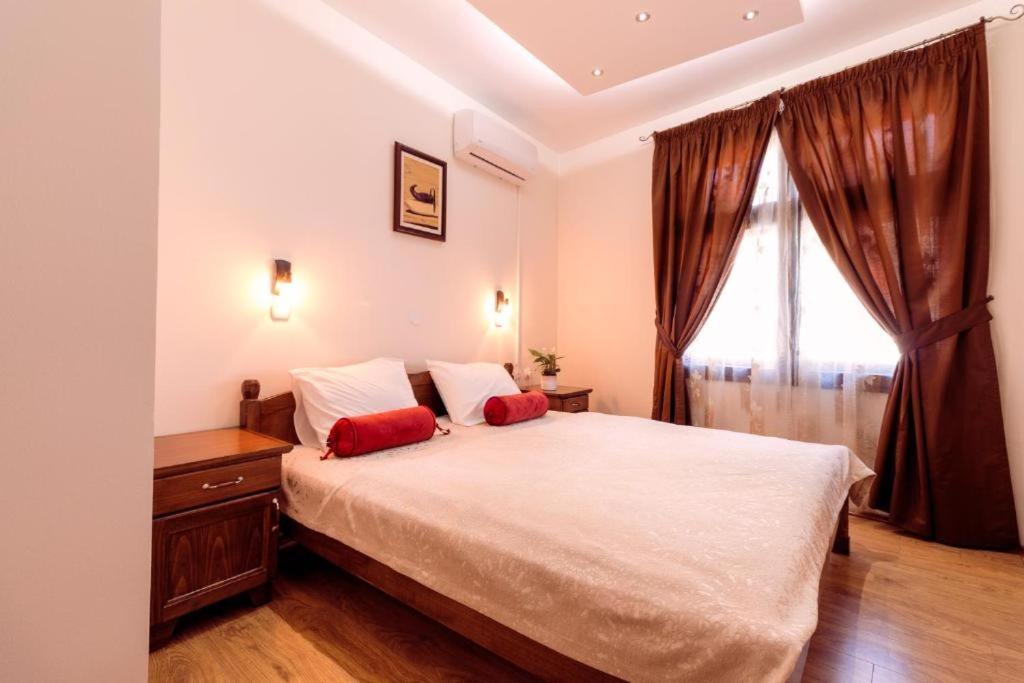 Downtown Rooms Ni Eksteriør bilde