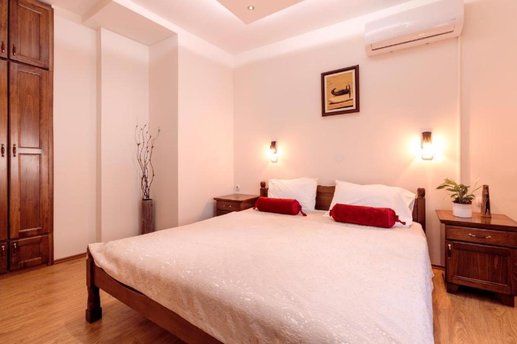 Downtown Rooms Ni Eksteriør bilde