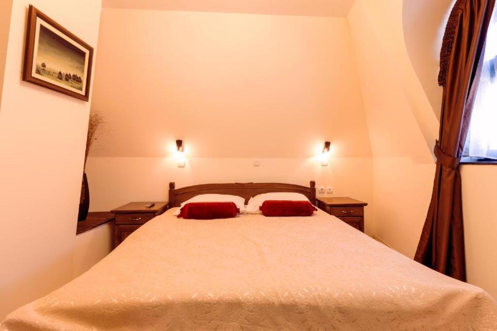 Downtown Rooms Ni Eksteriør bilde
